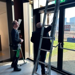 Werkbezoek Thierry Aartsen VVD_5, 3 februari 2025 (Schoonmakend Nederland).jpeg